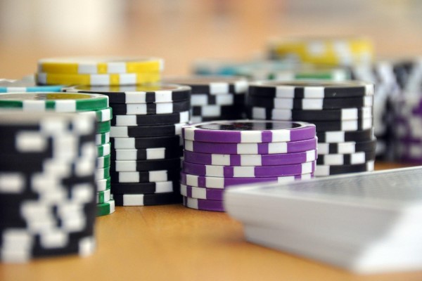 モンテカルロ法の損切りを練習できるオンラインカジノ